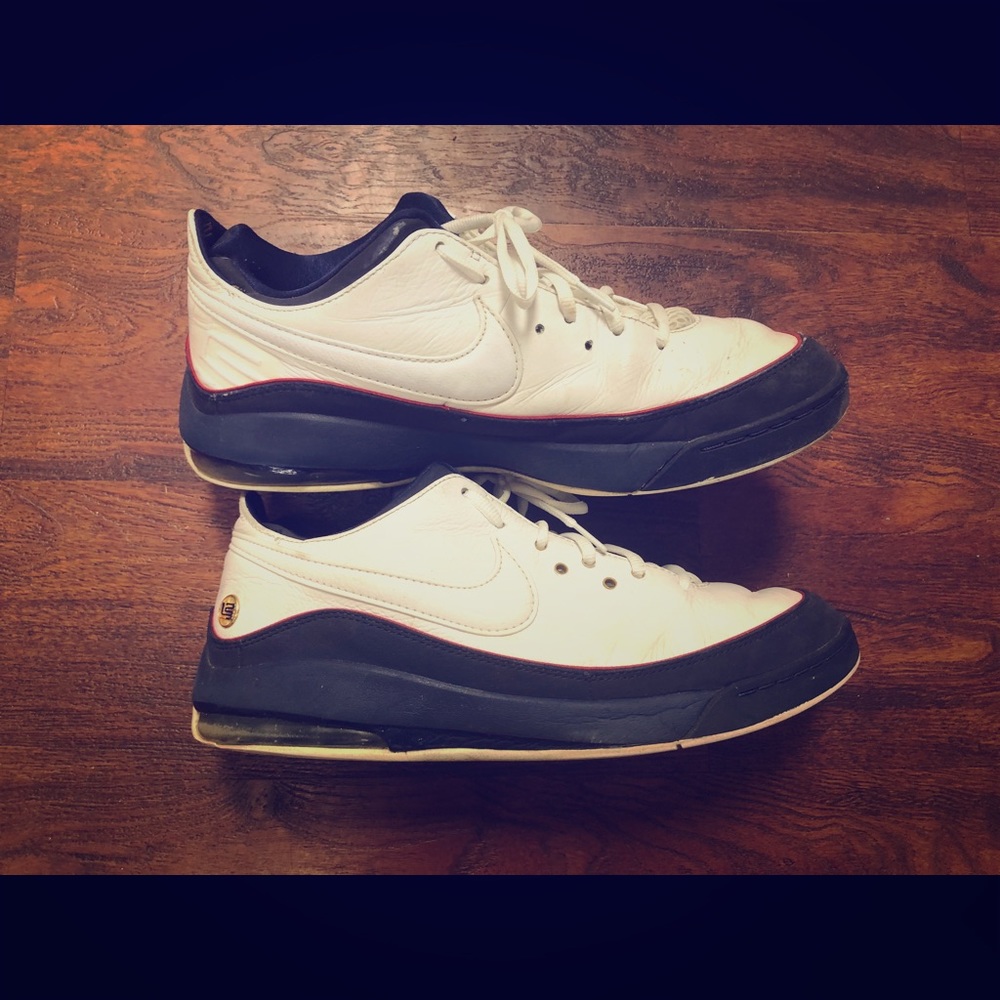 Nike LeBron 7 lows size 11